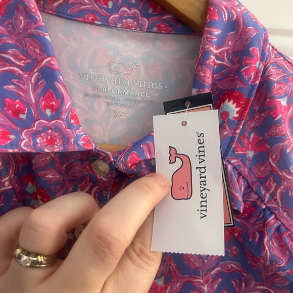 Vineyard Vines • NWT Ruffle Performance Sleeveless Purple/Pink Polo Golf Tennis - Picture 5 of 10